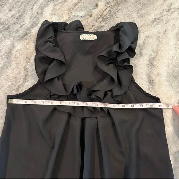 Pins and Needles Black Sleeveless Ruffle Neckline Mini Dress Size Large - Picture 5 of 9